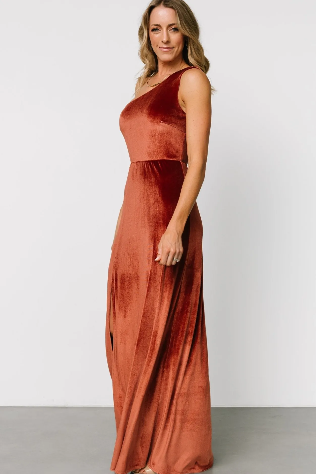 Outlet Baltic Born Tatiana Velvet One Shoulder Maxi Dress | Cinnamon