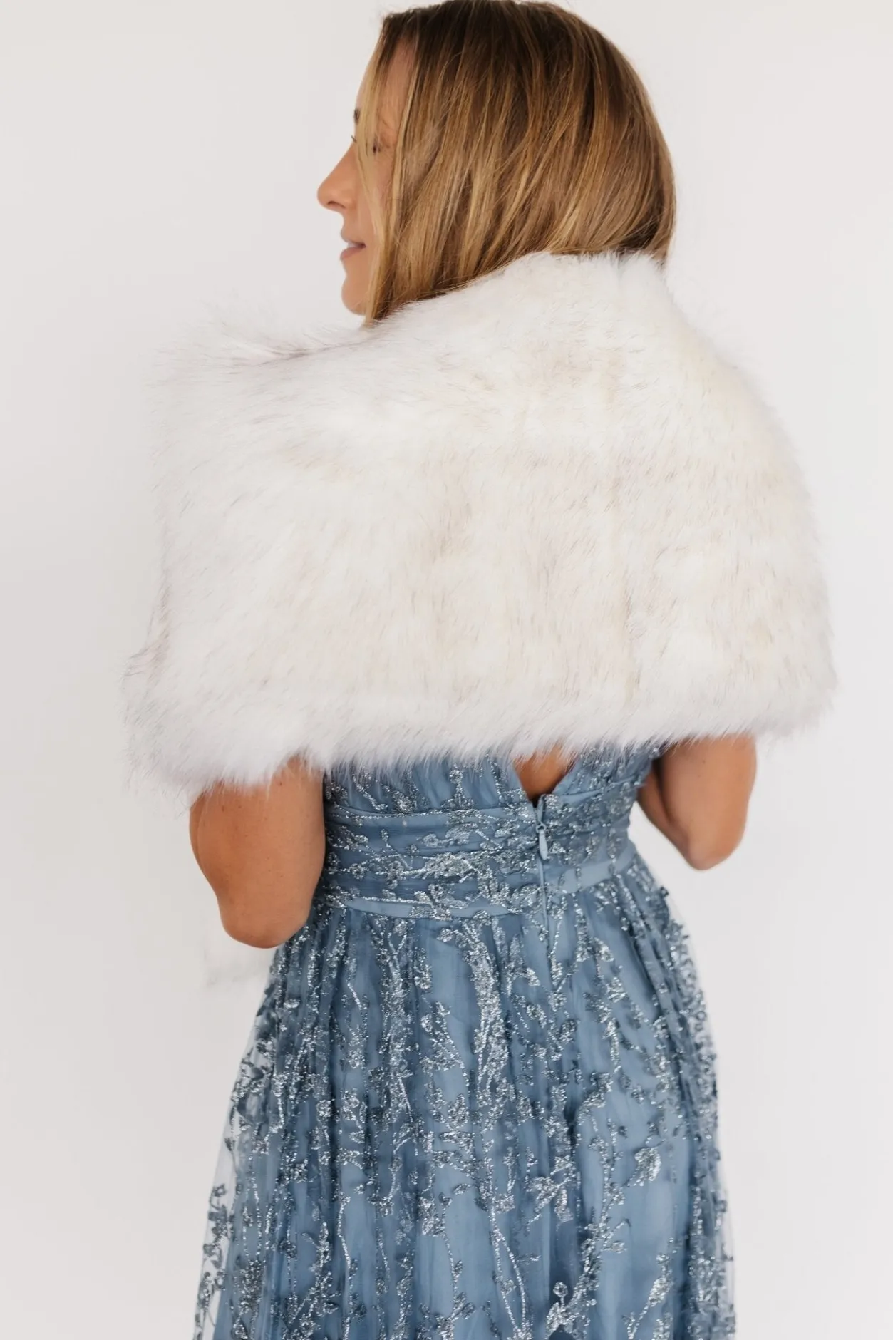 Sale Baltic Born Valerie Faux Fur Shawl | Ivory