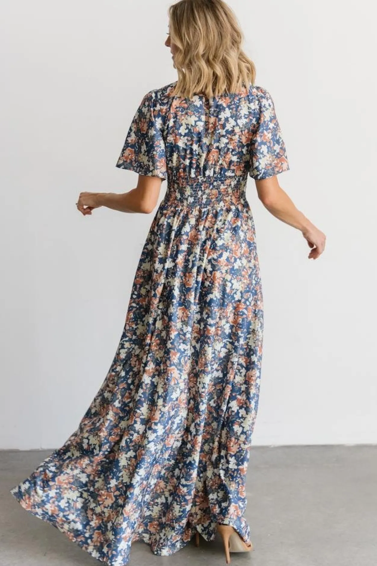 Hot Baltic Born Verona Smocked Maxi Dress | Blue Floral BlueFloral