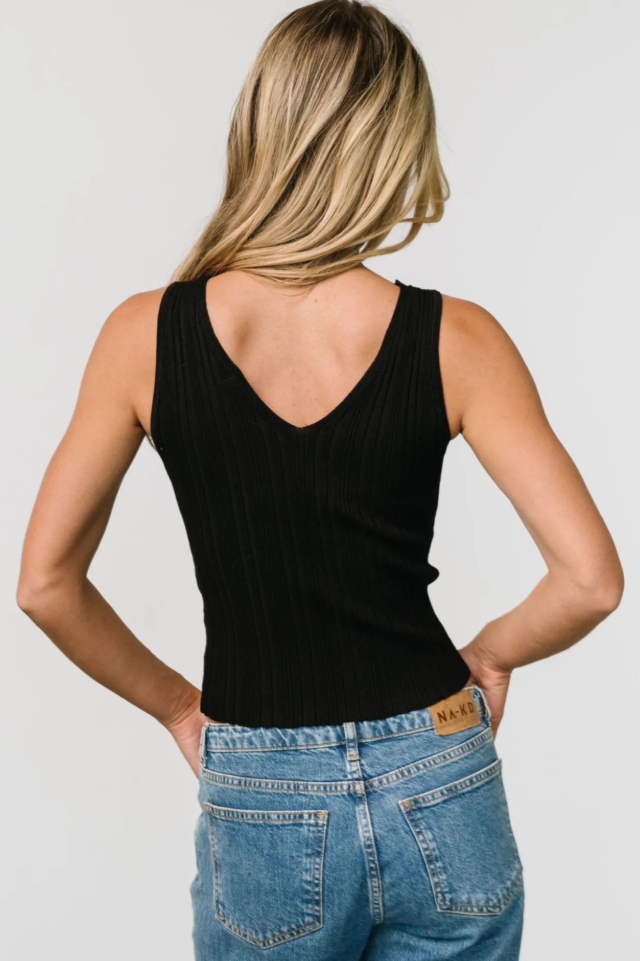 Fashion Baltic Born York V Neck Tank | Black