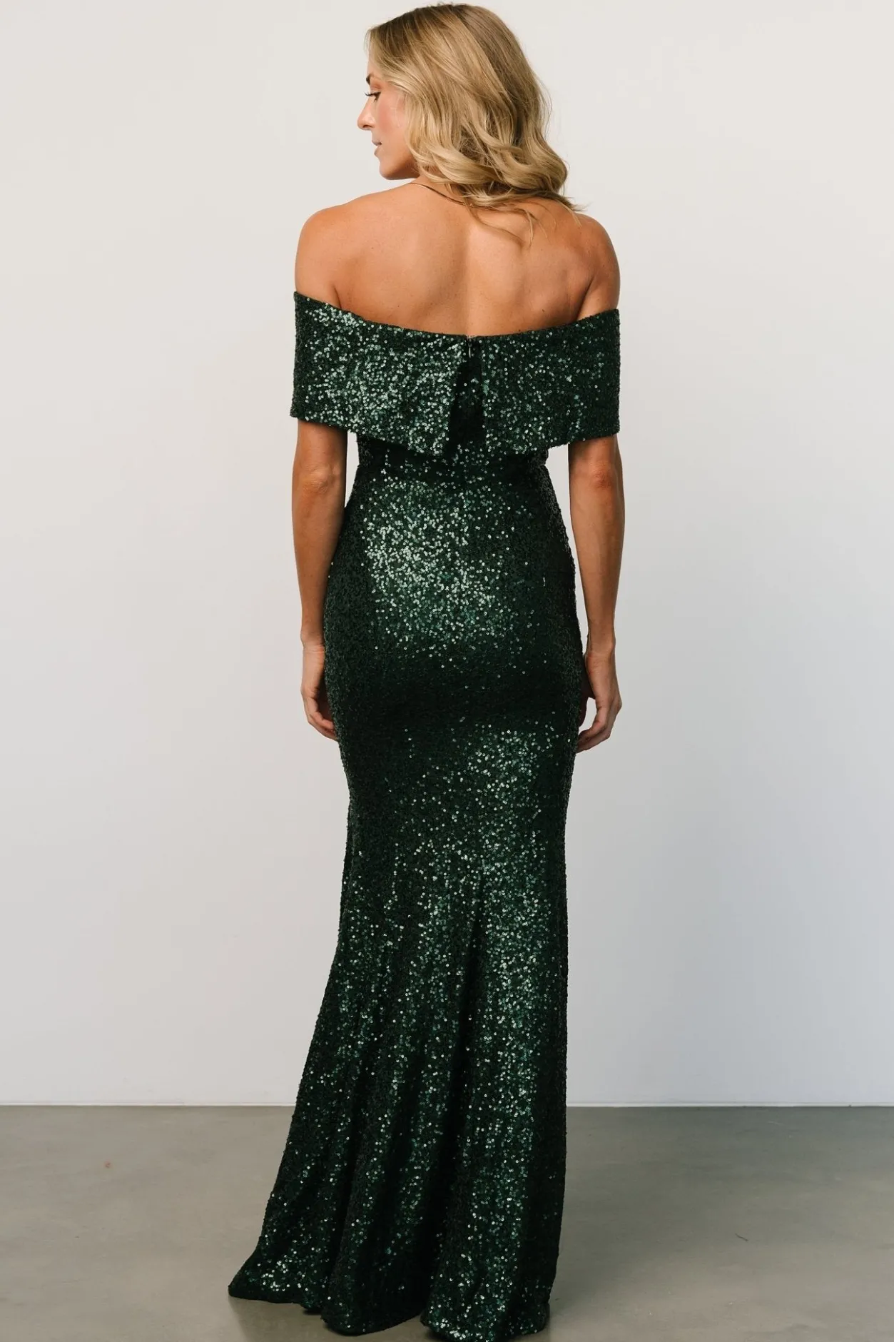 Clearance Baltic Born Yvonne Off Shoulder Sequin Gown | Green